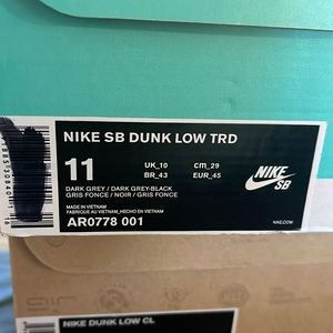 Nike SB Dunk Low TRD
